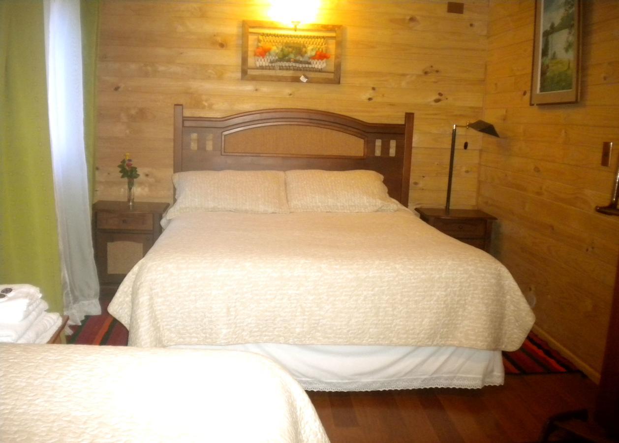 Hostal Tour Pucón Buitenkant foto